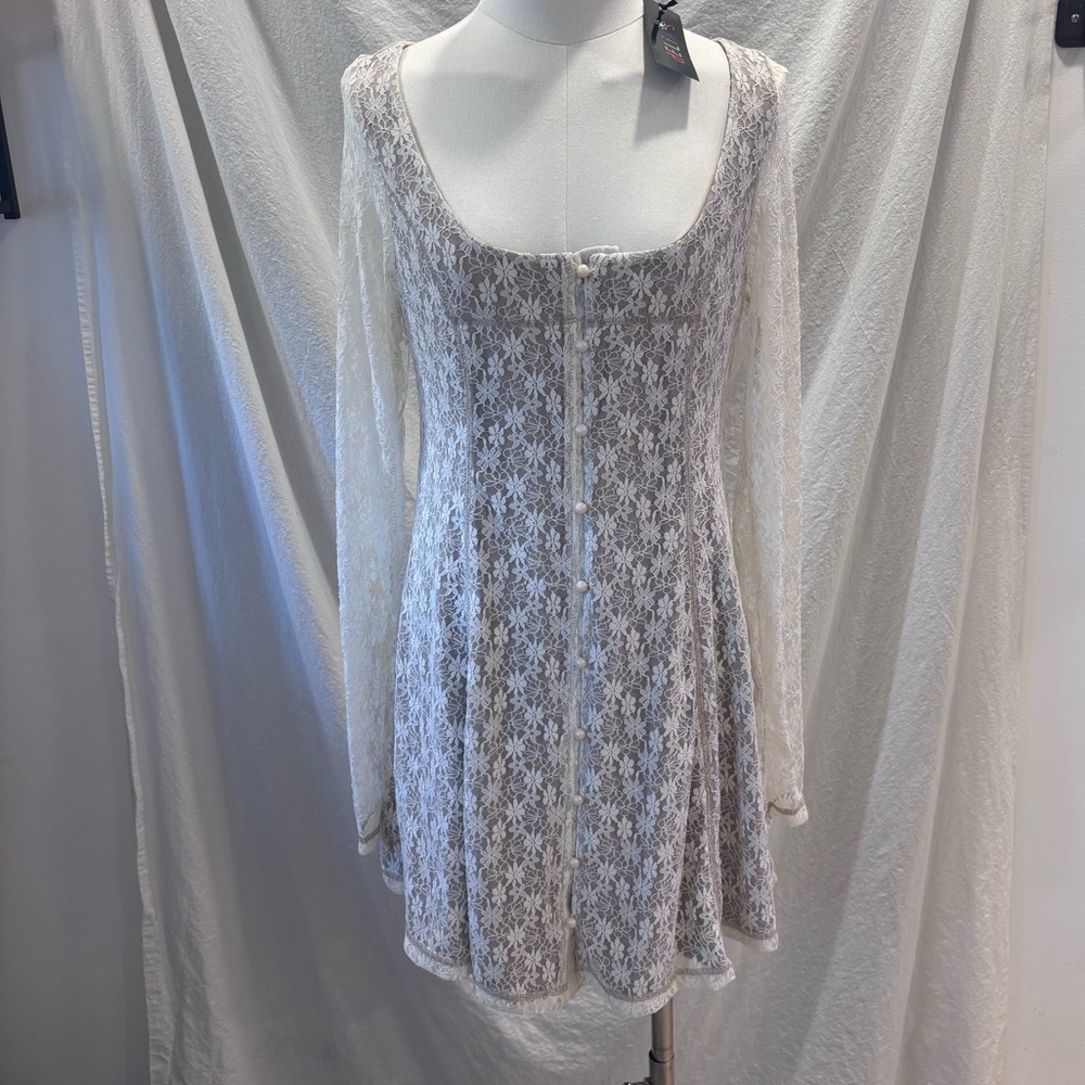 Delia’s Dolls Kill Botanical Bliss Mini Dress Off White Nude Lace Size Large NWT